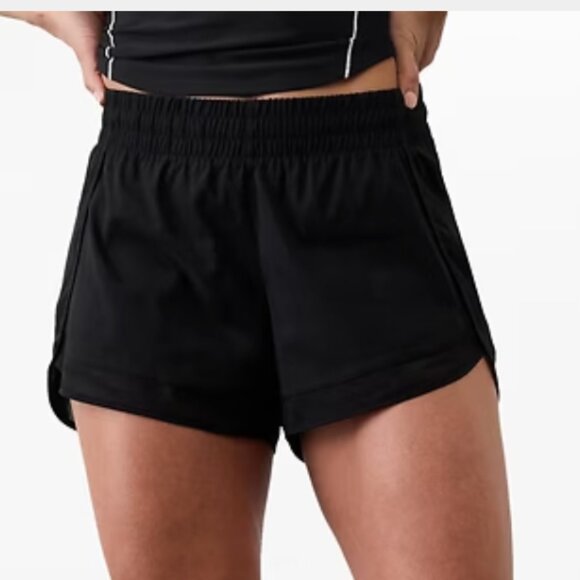 Athleta Mesh Racer Run Short 4" Size S - Picture 1 of 5